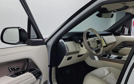 Land Rover Range Rover IV рестайлинг, 2024 год, 22 200 006 рублей, 14 фотография