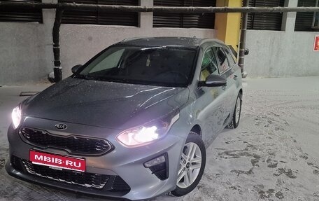 KIA cee'd III, 2020 год, 1 990 000 рублей, 1 фотография