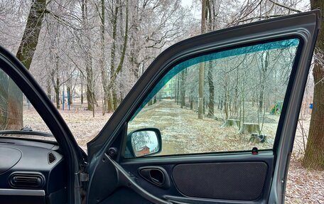 Chevrolet Niva I рестайлинг, 2013 год, 750 000 рублей, 14 фотография
