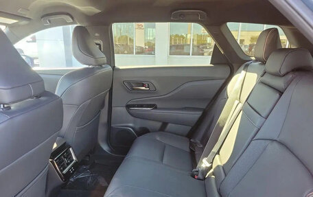 Toyota Crown, 2025 год, 7 744 000 рублей, 4 фотография