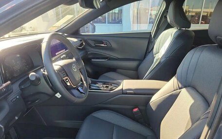 Toyota Crown, 2025 год, 7 744 000 рублей, 5 фотография