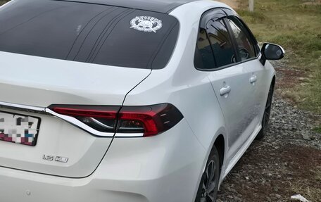 Toyota Corolla, 2022 год, 2 320 000 рублей, 2 фотография