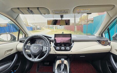 Toyota Corolla, 2022 год, 2 320 000 рублей, 7 фотография