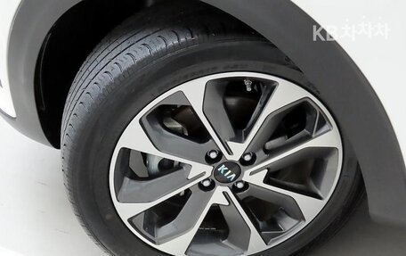 KIA Stonic, 2021 год, 1 350 000 рублей, 5 фотография