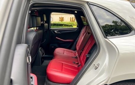 Porsche Macan I рестайлинг, 2024 год, 8 900 000 рублей, 11 фотография