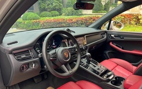 Porsche Macan I рестайлинг, 2024 год, 8 900 000 рублей, 13 фотография