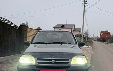 Chevrolet Niva I рестайлинг, 2005 год, 265 000 рублей, 2 фотография