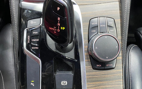 BMW 5 серия, 2018 год, 4 550 000 рублей, 11 фотография