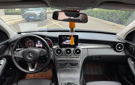 Mercedes-Benz C-Класс, 2018 год, 1 790 000 рублей, 9 фотография