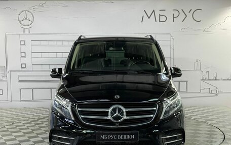 Mercedes-Benz V-Класс, 2017 год, 4 690 000 рублей, 2 фотография