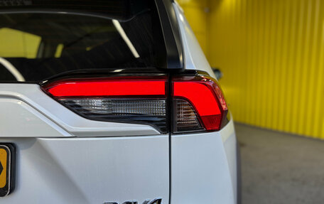 Toyota RAV4, 2025 год, 4 199 000 рублей, 14 фотография