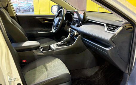 Toyota RAV4, 2025 год, 4 199 000 рублей, 16 фотография