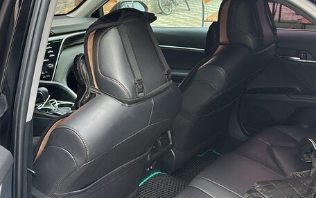 Toyota Camry, 2021 год, 2 280 000 рублей, 3 фотография