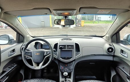 Chevrolet Aveo III, 2014 год, 730 000 рублей, 8 фотография