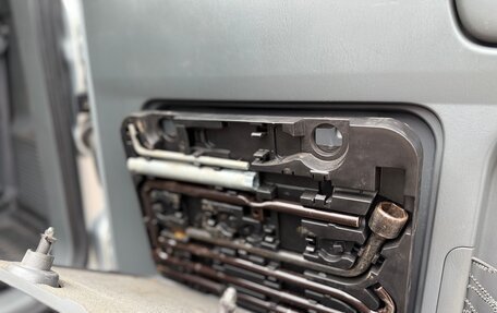 Toyota Land Cruiser Prado 120 рестайлинг, 2008 год, 2 650 000 рублей, 39 фотография