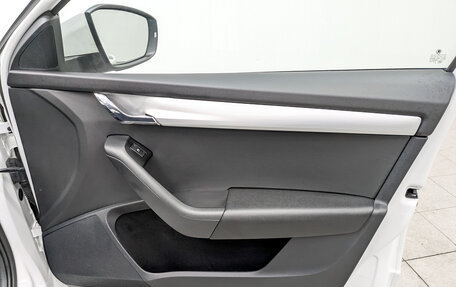 Skoda Octavia, 2019 год, 1 690 000 рублей, 10 фотография