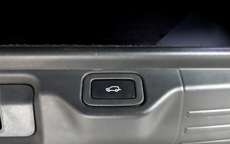 Land Rover Range Rover IV рестайлинг, 2019 год, 7 950 000 рублей, 30 фотография