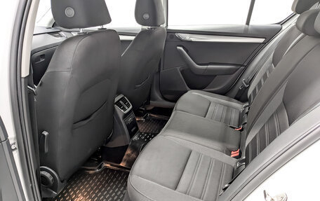 Skoda Octavia, 2019 год, 1 690 000 рублей, 15 фотография