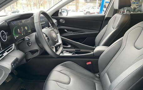 Hyundai Elantra, 2023 год, 2 099 000 рублей, 11 фотография