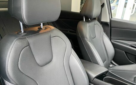 Hyundai Elantra, 2023 год, 2 099 000 рублей, 13 фотография