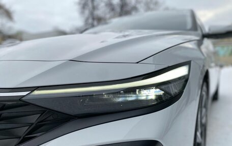 Hyundai Elantra, 2023 год, 2 099 000 рублей, 32 фотография