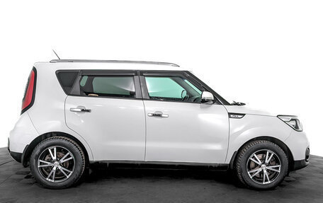 KIA Soul II рестайлинг, 2017 год, 1 590 000 рублей, 4 фотография