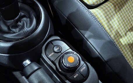 MINI Hatch, 2021 год, 1 640 000 рублей, 17 фотография