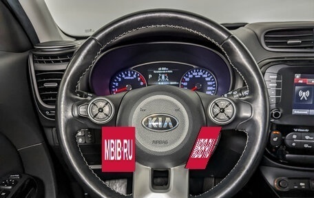 KIA Soul II рестайлинг, 2017 год, 1 590 000 рублей, 22 фотография