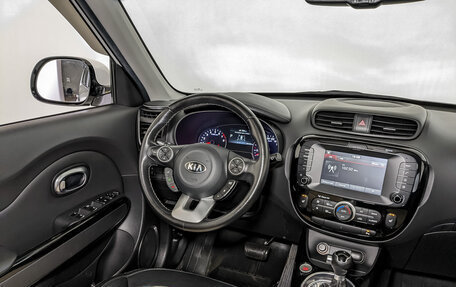 KIA Soul II рестайлинг, 2017 год, 1 590 000 рублей, 29 фотография