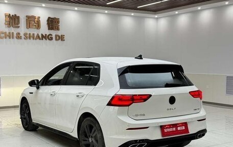 Volkswagen Golf VIII, 2023 год, 1 490 000 рублей, 4 фотография