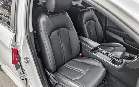 Hyundai Sonata VII, 2019 год, 2 000 000 рублей, 23 фотография