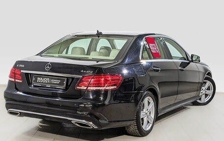 Mercedes-Benz E-Класс, 2013 год, 2 350 000 рублей, 5 фотография