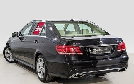 Mercedes-Benz E-Класс, 2013 год, 2 350 000 рублей, 7 фотография