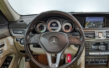 Mercedes-Benz E-Класс, 2013 год, 2 350 000 рублей, 22 фотография