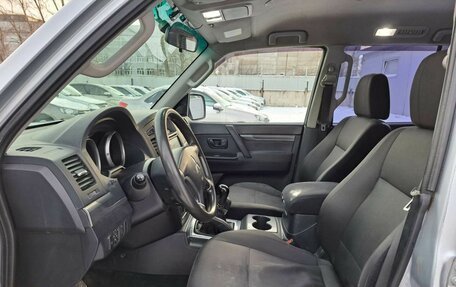 Mitsubishi Pajero IV, 2010 год, 1 400 000 рублей, 16 фотография