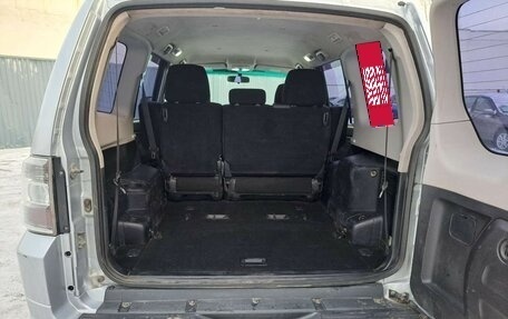 Mitsubishi Pajero IV, 2010 год, 1 400 000 рублей, 10 фотография