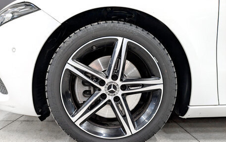 Mercedes-Benz A-Класс, 2019 год, 3 090 000 рублей, 18 фотография
