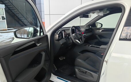 Volkswagen Tiguan, 2025 год, 5 190 000 рублей, 10 фотография