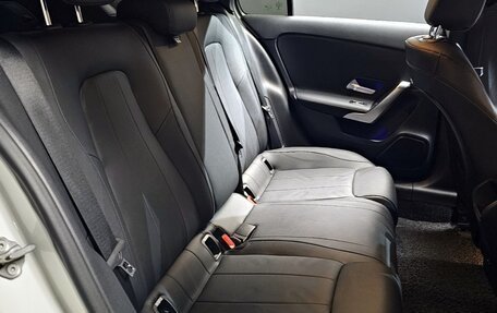 Mercedes-Benz A-Класс, 2021 год, 2 400 000 рублей, 12 фотография