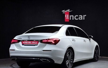 Mercedes-Benz A-Класс, 2021 год, 2 400 000 рублей, 2 фотография