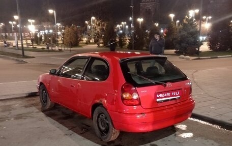 Toyota Corolla, 2000 год, 250 000 рублей, 3 фотография
