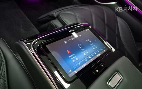 Mercedes-Benz Maybach S-Класс, 2024 год, 22 000 000 рублей, 17 фотография