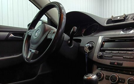 Volkswagen Passat B7, 2012 год, 990 000 рублей, 4 фотография