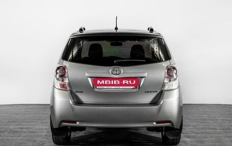 Toyota Verso I, 2010 год, 1 200 000 рублей, 4 фотография