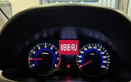 Hyundai Solaris II рестайлинг, 2015 год, 925 000 рублей, 14 фотография