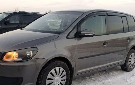 Volkswagen Touran III, 2010 год, 1 200 000 рублей, 1 фотография