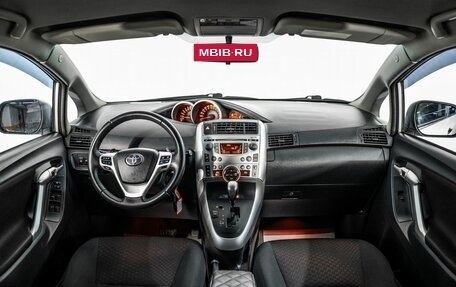 Toyota Verso I, 2010 год, 1 200 000 рублей, 8 фотография