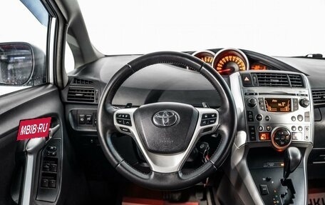 Toyota Verso I, 2010 год, 1 200 000 рублей, 9 фотография