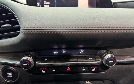 Mazda 3, 2022 год, 1 380 000 рублей, 10 фотография