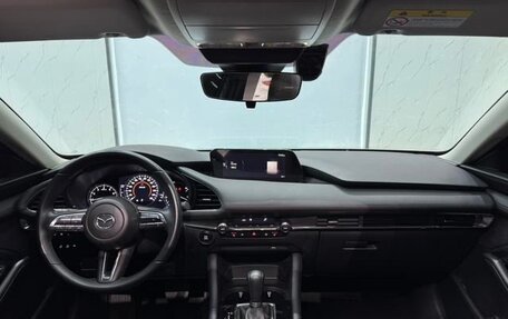 Mazda 3, 2022 год, 1 380 000 рублей, 9 фотография